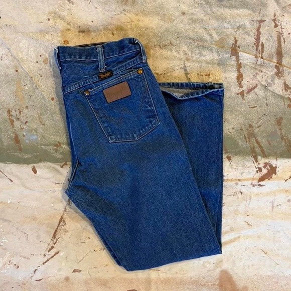 Wrangler Other - Vintage dark wash wrangler jeans Measure 32x28